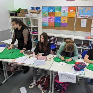Kreative Gestaltung der T-Shirts