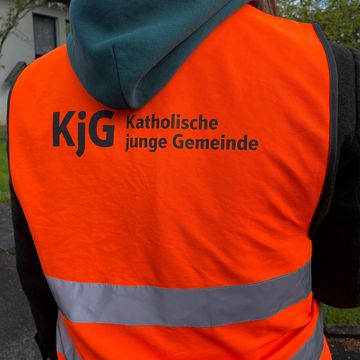 Die KjG-Oberberg mit Spezial Weste