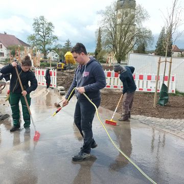 Der Dreck wird abgeputzt