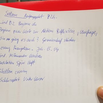 zum Abschluss des Tages dann noch den Gottesdienst für morgen vorbereitet