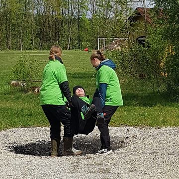 mehr Sonne - mehr Spaß (... oder auch zu viel an der Farbe geschnüffelt ???)