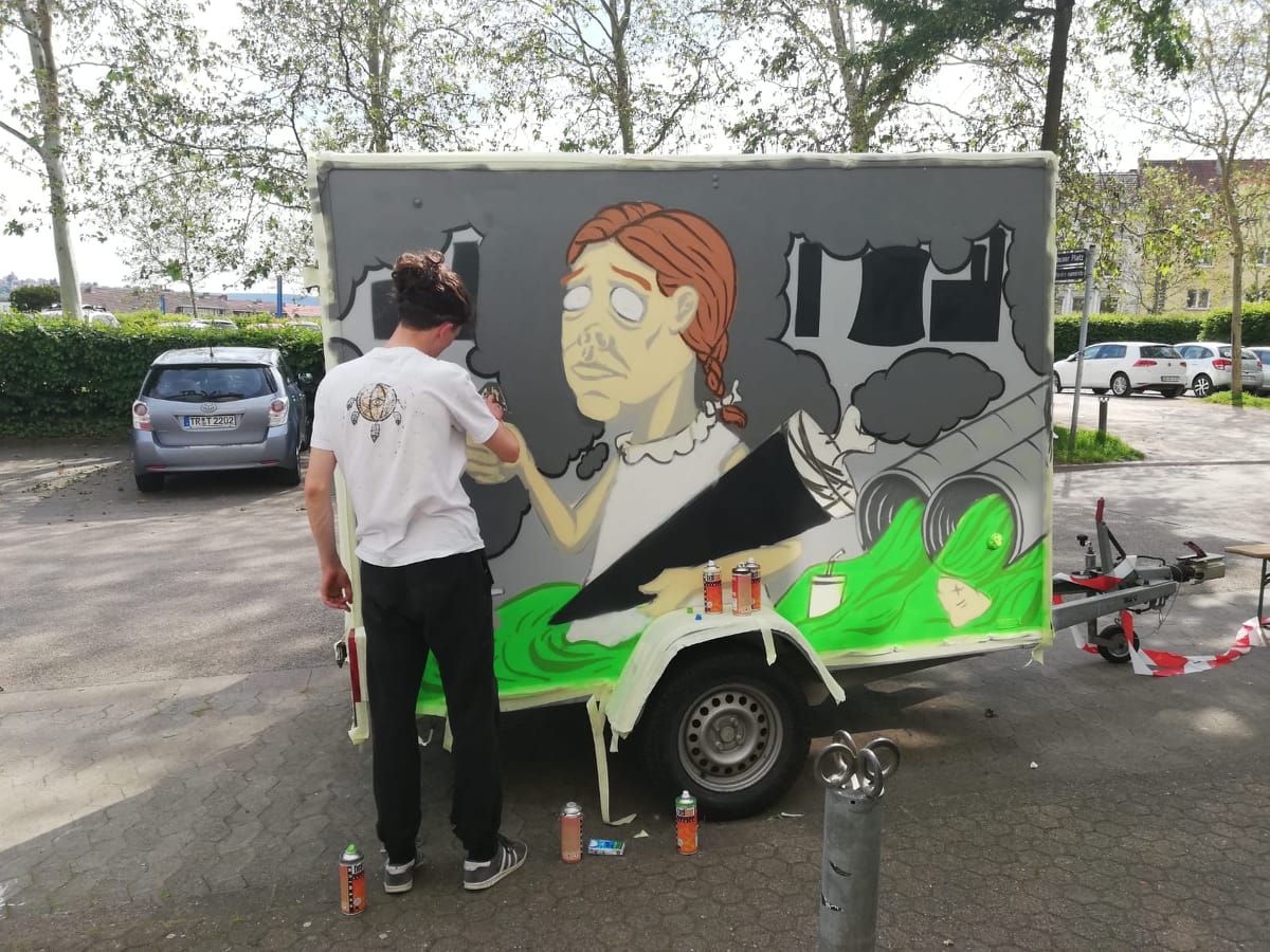 Graffiti entsteht - Gruppe RAUM in Malstatt