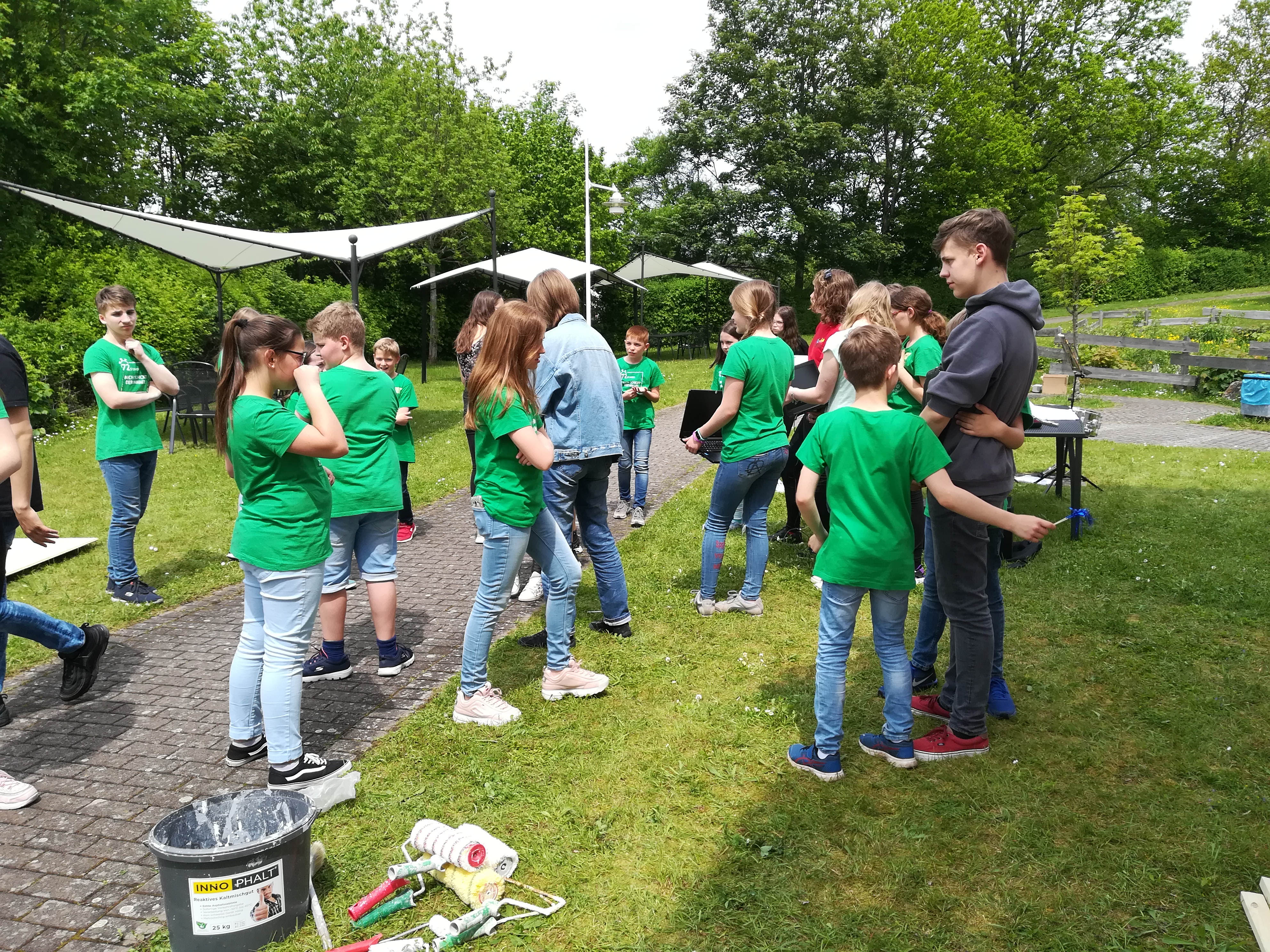 Unsere "Grünen Männchen" rund ums Altenzentrum