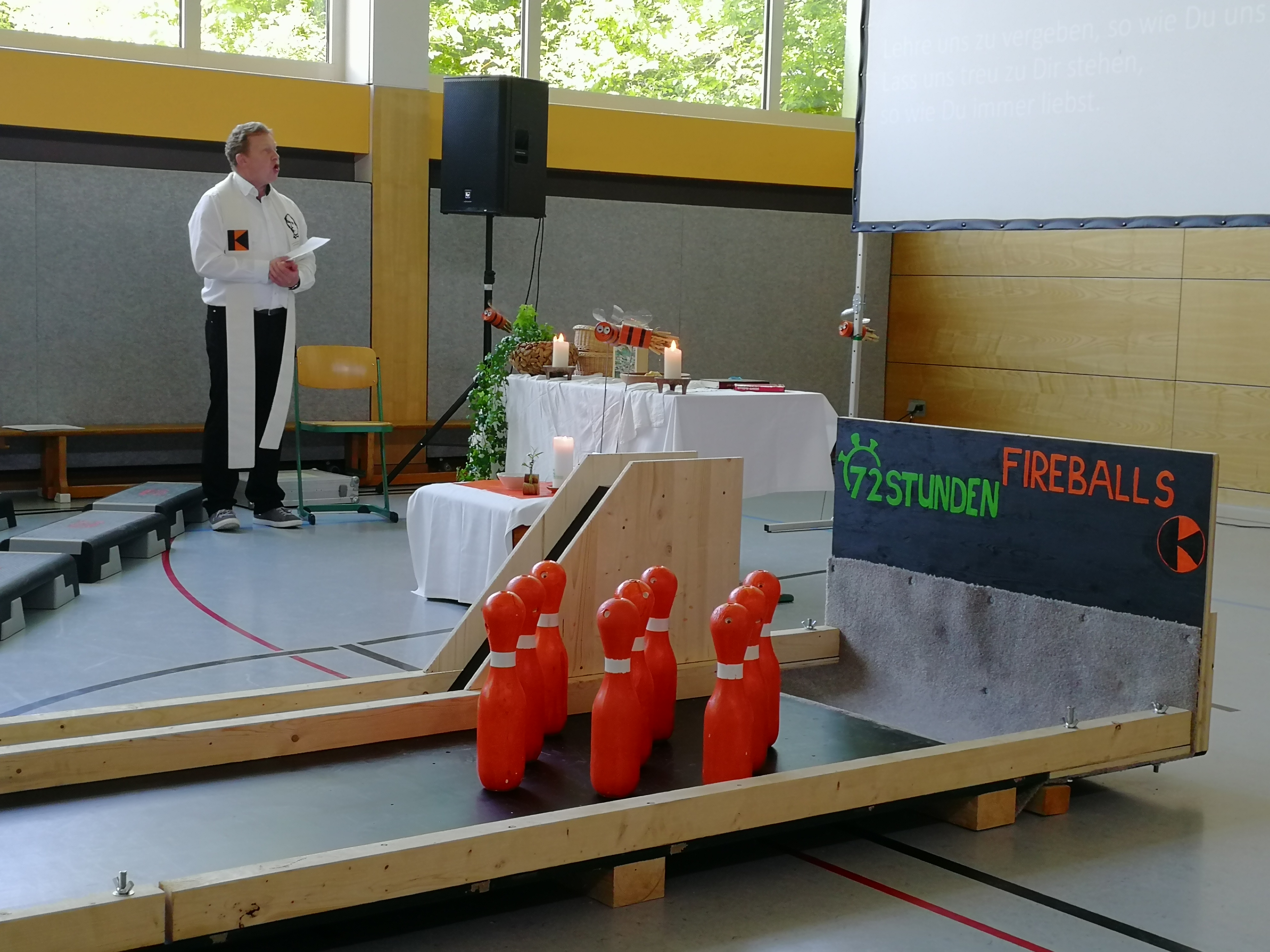 Jugendgottesdienst mit Walter Humm